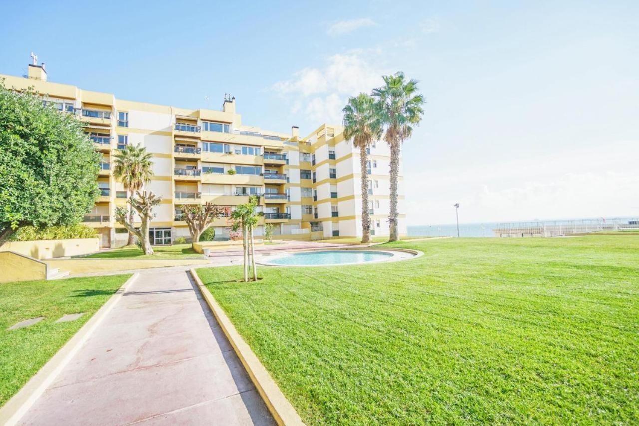 Amazing Private Room In Apartment With Sea Beach View - Pool - Park - Private Condominium - Access To The Beach Oeiras Extérieur photo